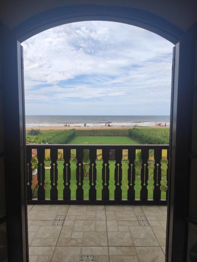 Cabo Frio de frente pro mar Exterior foto