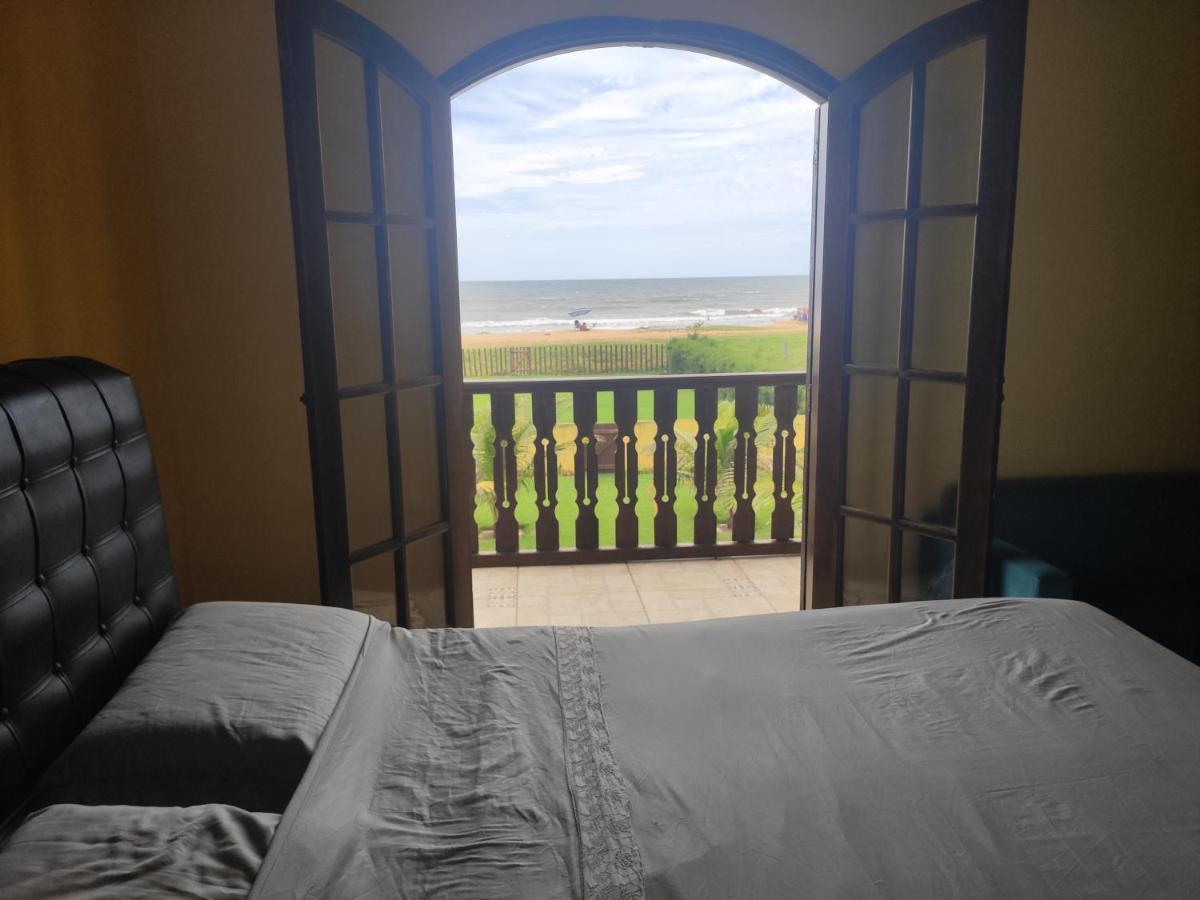 Cabo Frio de frente pro mar Exterior foto